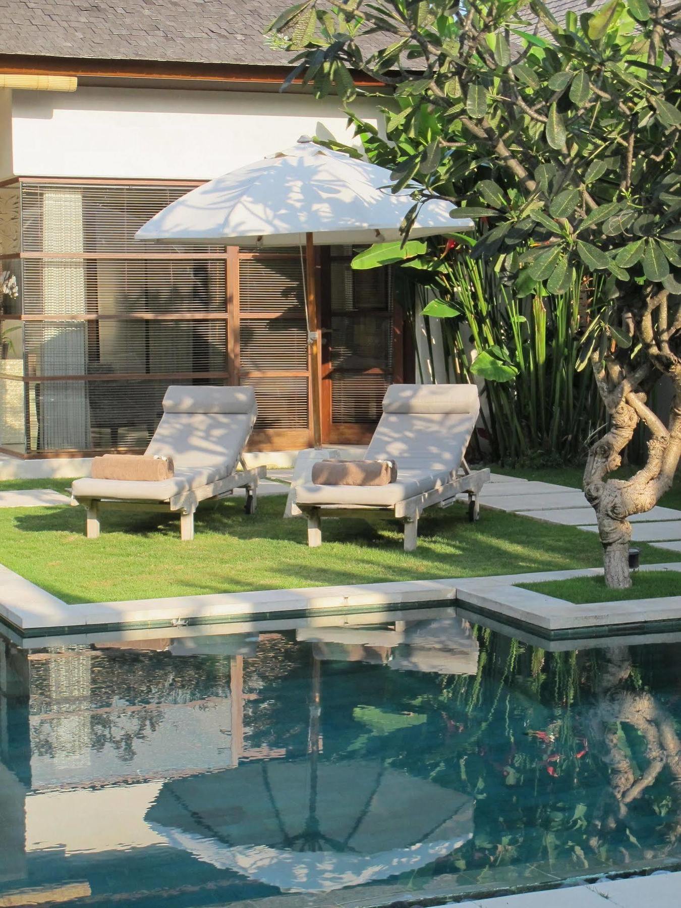 Nyaman Villas Seminyak Exterior photo